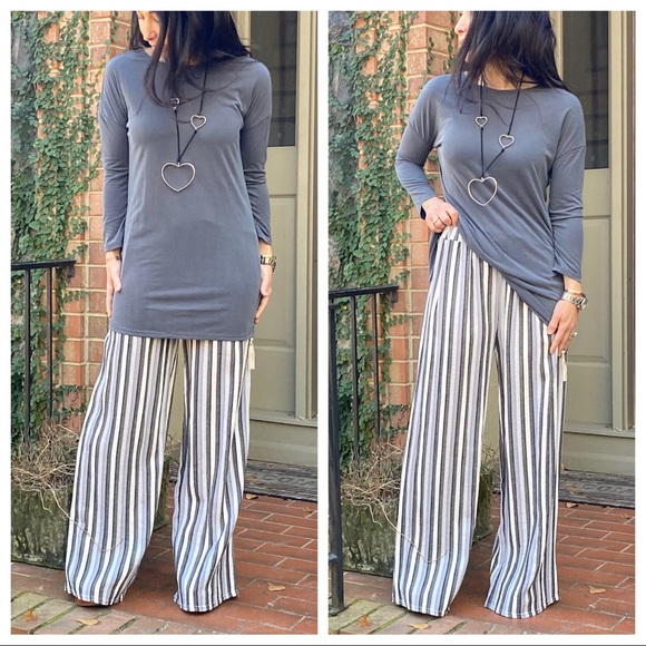 ✨MADE IN ITALY✨Gorgeous Striped wide leg pants - Picture 6 of 7